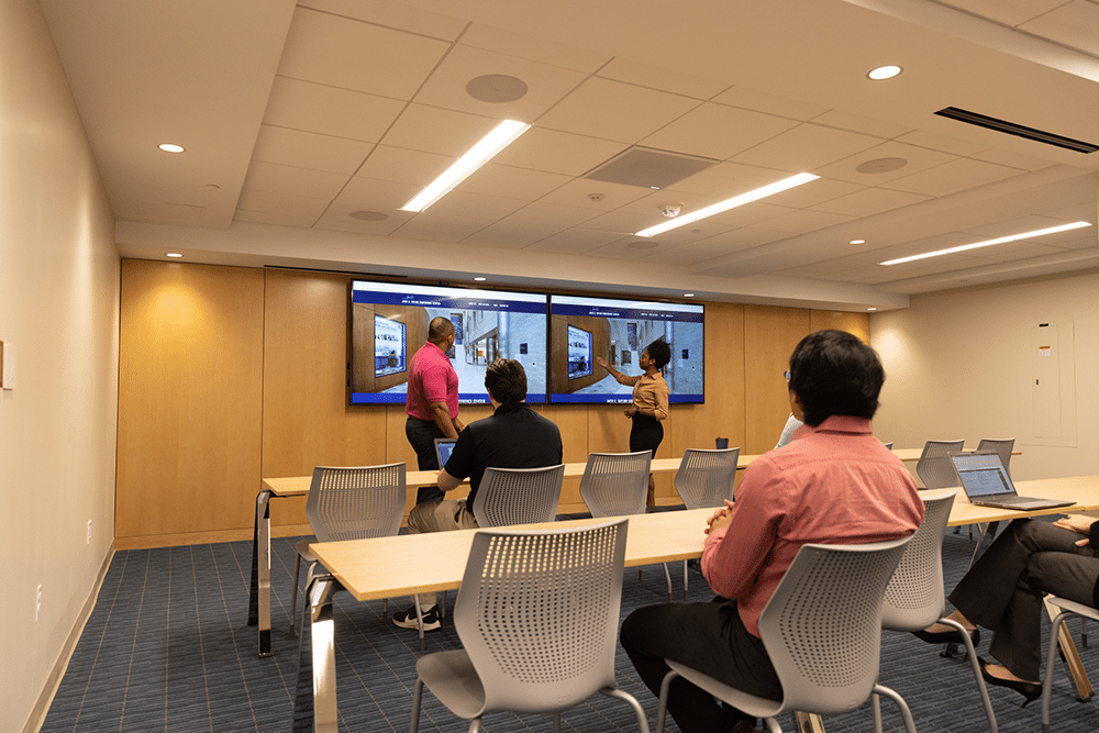 Hybrid collaboration and learning spaces