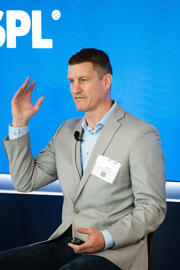 Mark Coxon presenting at VIBE