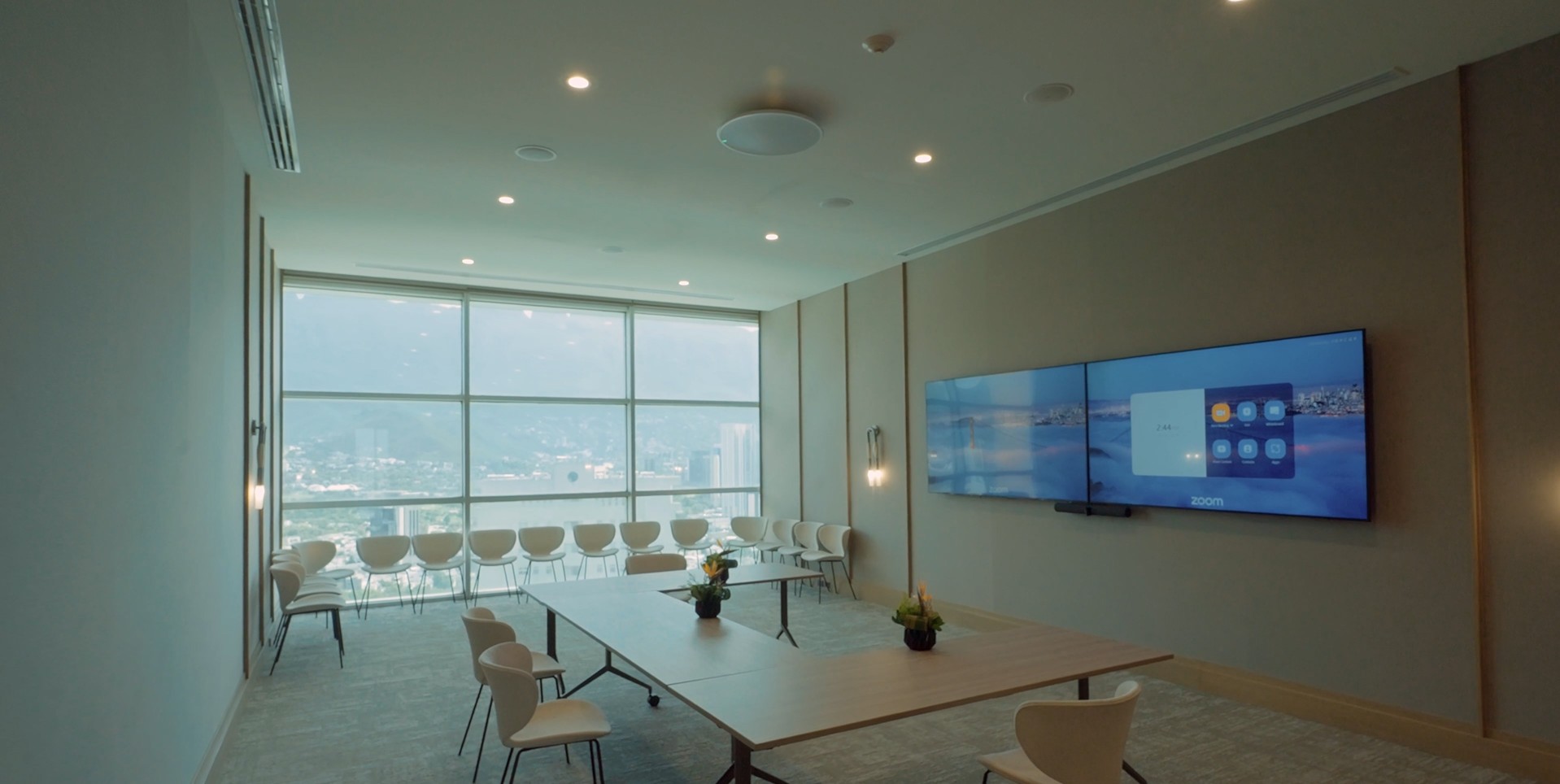 The Result: A Unified Collaboration Experience for Club Industrial members AVI-SPL enhanced Club Industrial’s collaboration experience, making it a key part of the Club’s premier brand.